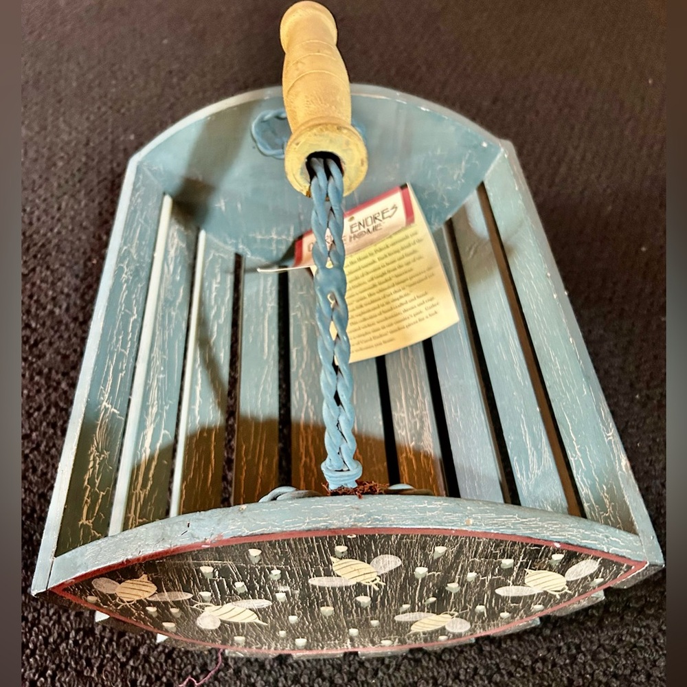 Palecek Blue Wood Basket with Wooden Handle and Handpainted Bee 🐝🐝🐝 Design